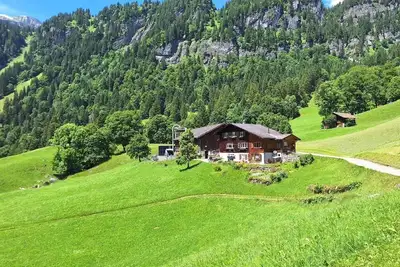 Image de Appartement de vacances Braunwald pour 1 - 4 personnes avec 1 chambre à coucher - Ferme