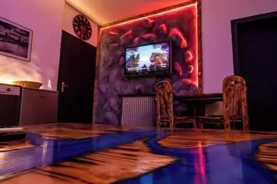 Image de #214 Lux-flat D-messe Netflix Aprime