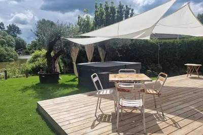 Image de KÄBANE 81, Lodge avec spa au bord de l'eau