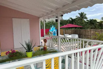 Image de Waaaw! ! Charmante Villa! ! A 5 mn de supermarchés, pharmacie, restaurants, plage.