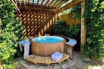 Image de StarView Cowboy Cabin~Private Hot Tub for Two & many optional Ranch activities!