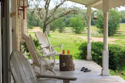 Image de Dog Trot Entire House & Private Pool Texas BlissWood Unique Ranch with optional Safari!