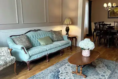 Image de Wild West! Beautiful Heritage Home in the Heart of Downtown Calgary