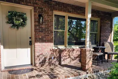 Image de Charming 3 bed 2 bath home, game & laundry room hot tub in hocking foothills