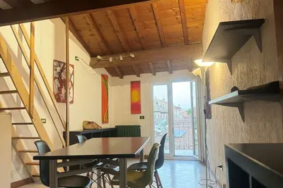 Image de Home Elena - Apartment In The Center 5 Minutes From The Estense Castle