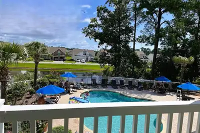 Image de Hibiscus Haven: Little River Sc, Cute 2b/2b Condo w Pool, 90+ Day Midterm Rental