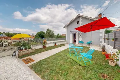 Image de Maison confortable à Ribérac avec WiFi