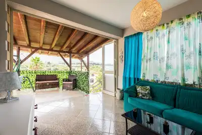 Image de Maison de vacances 'Villa Dora' avec vue sur la mer, terrasse privée et jardin privé