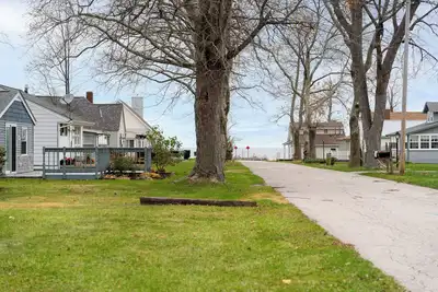 Image de Cozy cottage with Lake Erie access