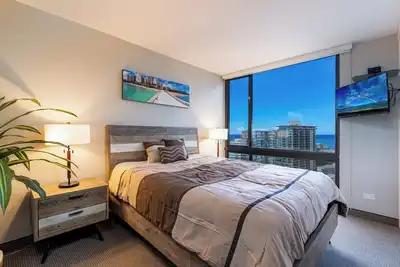 Image de Waikiki Ocean and Diamond Head View Condo!