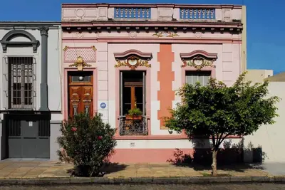 Image de Spacious 7-Bedroom luxurious traditional style house for rent in Palermo Viejo