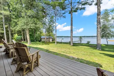 Image de 5br Retreat: Waterfront, Kayaks, Bbq & More
