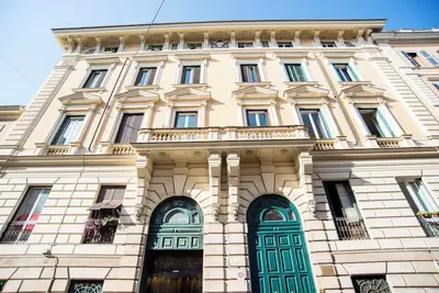 Image de Imperial House