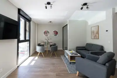 Image de Acogedor Piso Familiar con Terraza en Alcalá de Henares