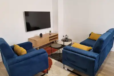 Image de Appartement moderne dans la vieille ville 3 chambres 2e etg