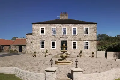 Image de Killerby Old Hall w/ Hot Tub and Swimming Pool