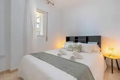 Image de Cozy Apart. In Fuengirola with Beach Views