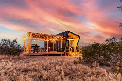 Image de Stargazing Tiny Home - Starry Haven