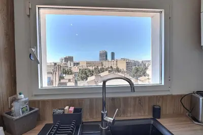 Image de Appartement spacieux avec toit terrasse