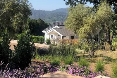 Image de Luxury 1-br cottage on 30-acre vineyard property in enchanting Healdsburg