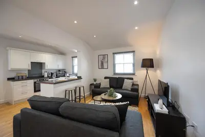 Image de Charming 3-Bed Retreat in Historic Canterbury