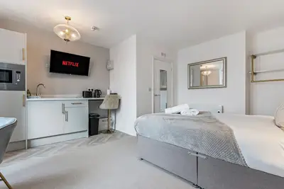 Image de Beachfront Aparthotel, Deluxe Apartment with free parking #3