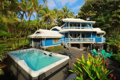 Image de Kehena black sand beach house - ocean view - swim spa