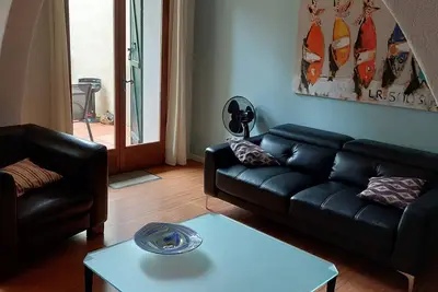 Image de appt3 Entre mer et montagne bel appartement, piscine, jardin botanique.