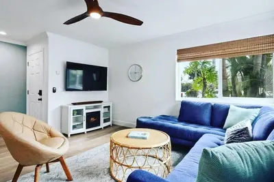 Image de Modern Condo w/Ac, 1 Block From Ocean