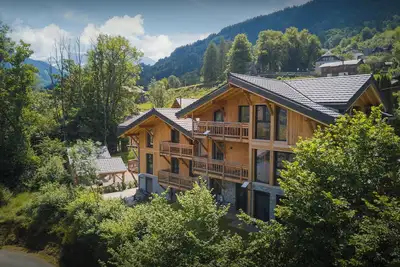 Image de MontCriou - séjour « skis aux pieds » 10p proche de Samoëns - Ovo Network