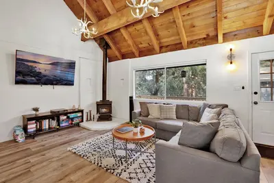 Image de Large Bear Lodge Relaxing Retreat in the Pines