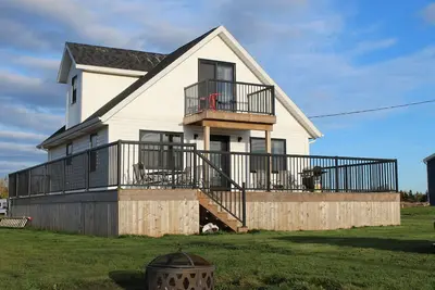 Image de The Lookout! - Unwind with your family, including your furry friends! \n(4009125)