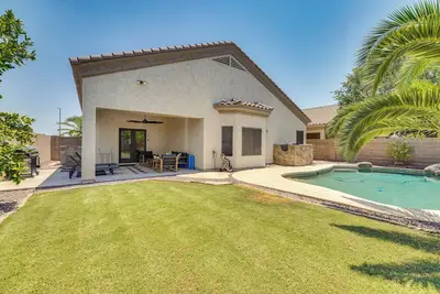 Image de Private Pool & Yard: Gilbert Getaway