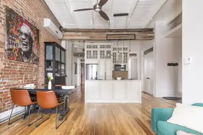 Image de Galeria 2 : Élégant 4 chbre/2bains au cœur de Mtl