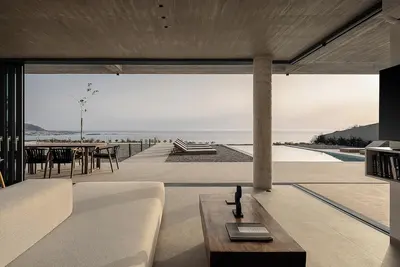 Image de Inspiring Industrial Design Villa Overlooking Falasarna Beach