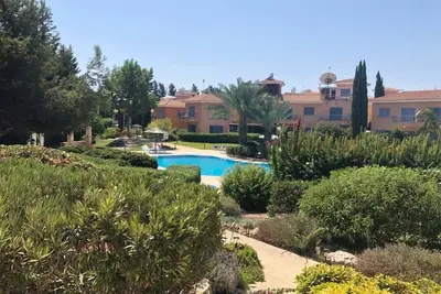 Image de Limnaria Villas - Comfy 2br, 2 bath Ground Floor Apart. Pvt Garden