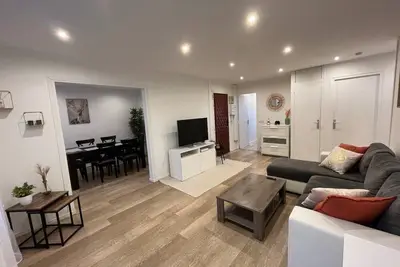 Image de Appartement 3-4 pieces Bois d'Arcy jusqu'à 6 personnes