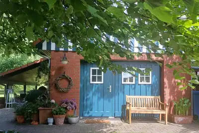 Image de Gemütliches Haus mit Sauna in Großem Garten, 1km zum Meer. Haustierfreundlich!