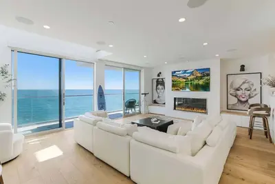 Image de ৎ୭ Oceanfront Malibu Haven ৎ୭