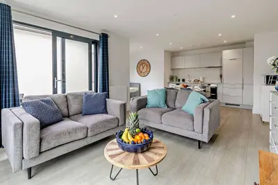 Sea Haven - M10 - Deux Chambres Appartement, Couchages 4