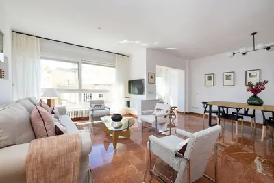 ChezmoiHomes Gran Via 26