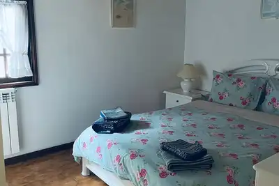 Image de Tranquil, river front house with WiFi in Cinfães 2 bikes and 2 paddle boards