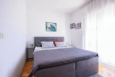 Image de Perfect 3-bedroom house with pool, WiFi, fitness room in peaceful Ĺ estanovac