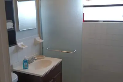 Image de Charming 3-bedroom house in wonderful Melbourne with WiFi, Ac