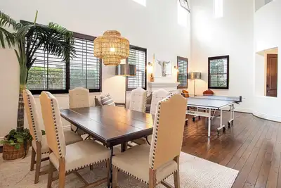 Image de Elegant 3br in Gated Community