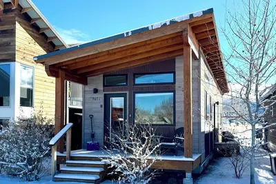 Cozy 2 Bedroom by Teton Pass