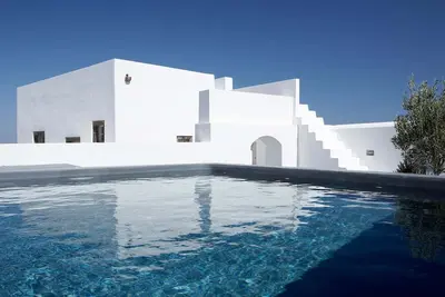 Luxurious 5-Bedroom Villa with Private Pool