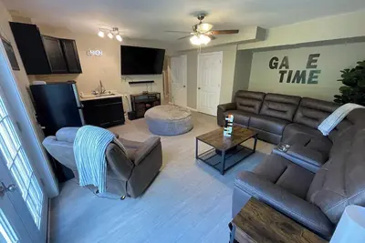 Image de Family Lodgings near Hamburg Shopping and Dining