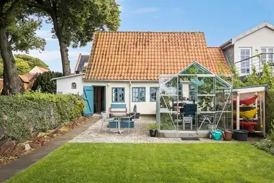 Image de Belle maison de 3 chambres à Bogense