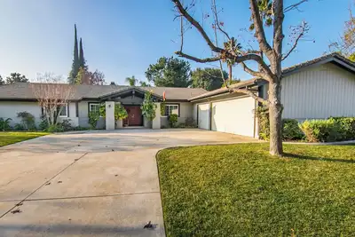 Image de Country Club-Adjacent Home w/ Pool, Jacuzzi & More